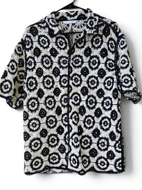 Zara Geometric Circle Crochet Knit Mens Camp Shirt Ivory & Black Size L